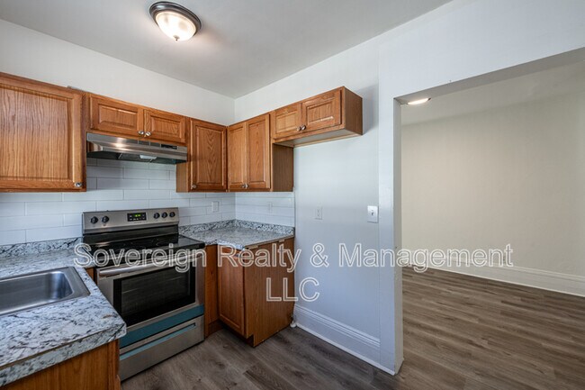 Foto del edificio - 406 Paines Ave NW