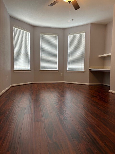 Foto principal - 7575 Kirby Dr
