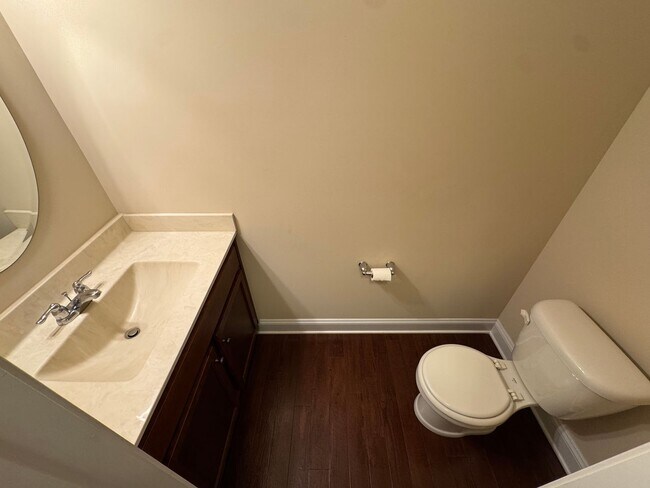 Building Photo - Spacious Durham Townhome Minutes from RTP ...