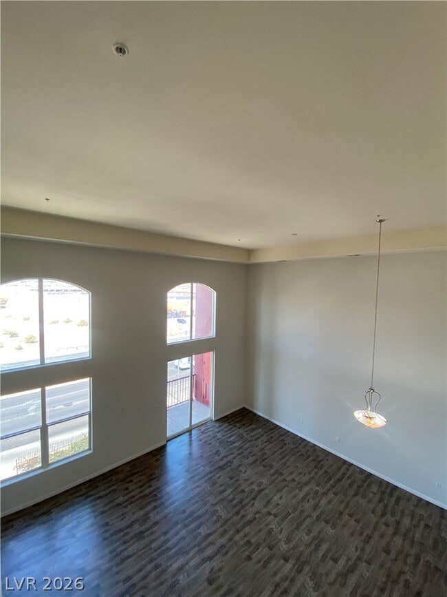 Foto del edificio - 20 E Serene Ave