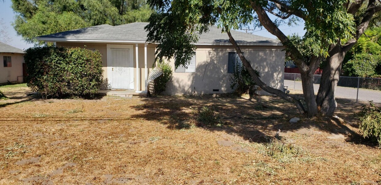 Primary Photo - 14225 Chandler St