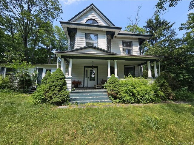 Building Photo - 665 NY-32