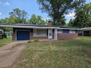Building Photo - 2321 Noll Dr