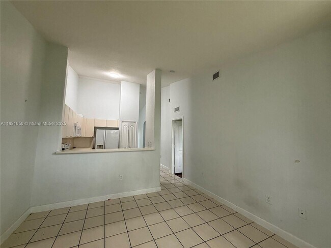 Foto del edificio - 2731 SE 17th Ave