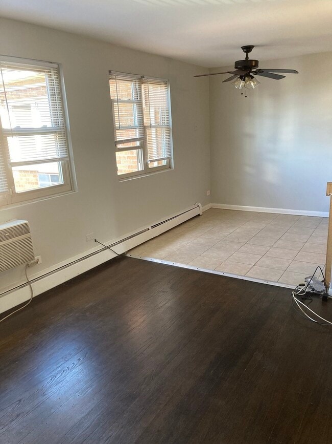 Foto del edificio - 2420 W Berwyn Ave