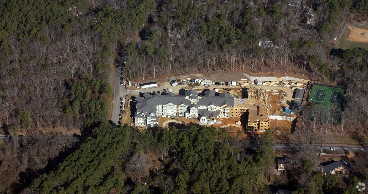 Vista aérea Foto de la construcción - Azalea Estates