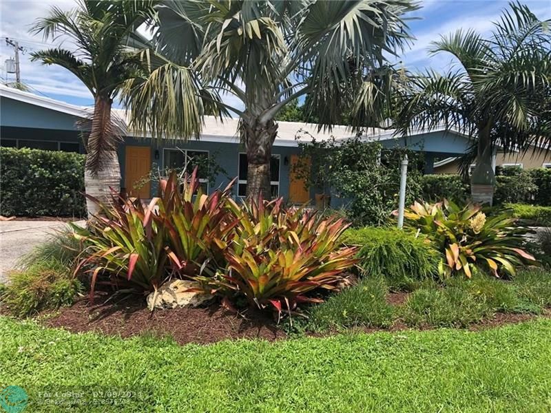 Foto principal - 1711 NE 60th St