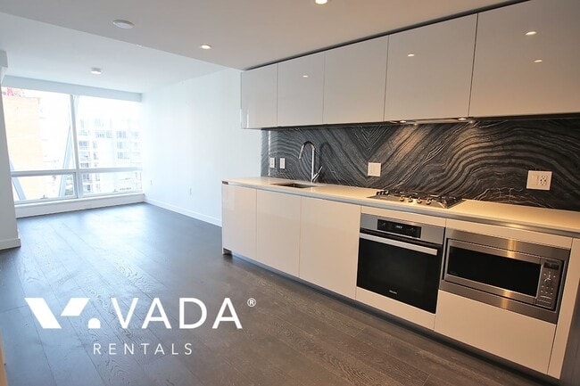Building Photo - 8X On The Park 1 Bedroom Apartment For Rent 1207-1111 Richards St Vancouver: VADAPM.com