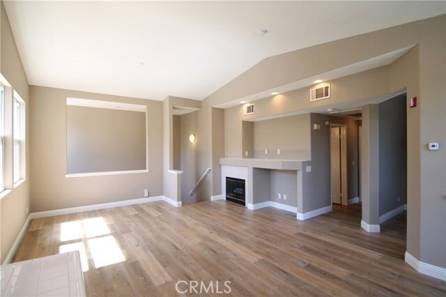 Building Photo - 306 Birch Grove