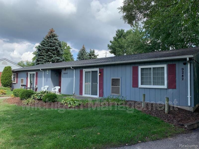9242 N Lilley Rd Unit 4, Plymouth, MI 48170 Condo for Rent in