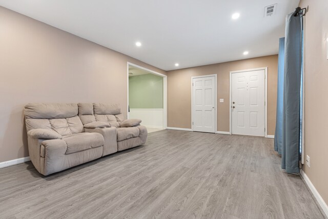 Foto del edificio - 817 Wellington Ave