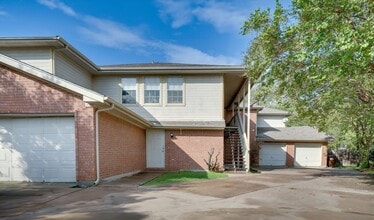 Building Photo - 1722 Rawhide Loop