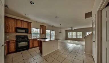 Building Photo - 18 Milepost Ct