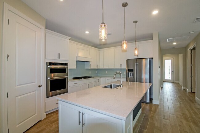 Building Photo - 10264 Beach Dune Dr