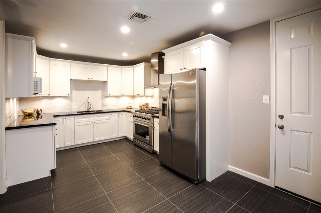 12007 Naughton St, Houston, TX 77024 Condo for Rent in Houston, TX