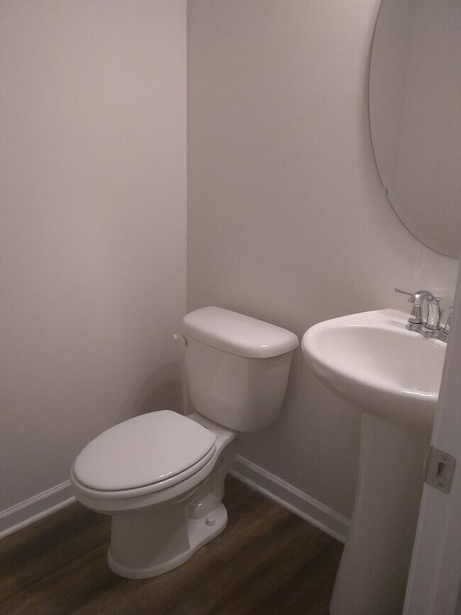 Foto del edificio - New home in Monroe!! 4bed/2.5 bath