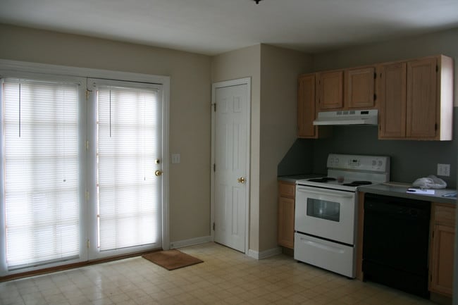 french doors to deck - 90 Hope Ave