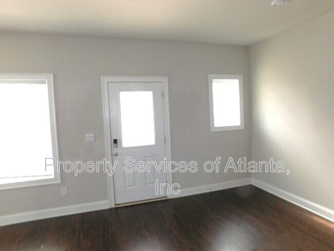 Foto del edificio - 912 Sweetwater Grove
