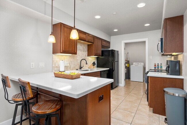 Foto del edificio - Reserve on Sabine Apartments