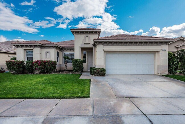 Building Photo - 44076 Royal Troon Dr