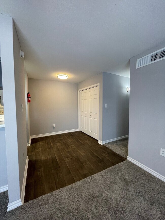 Foto del edificio - 16414 Stuebner Airline Rd