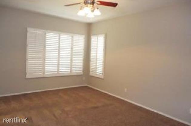 Building Photo - 3 br, 2 bath House - 1714 E Orangewood St