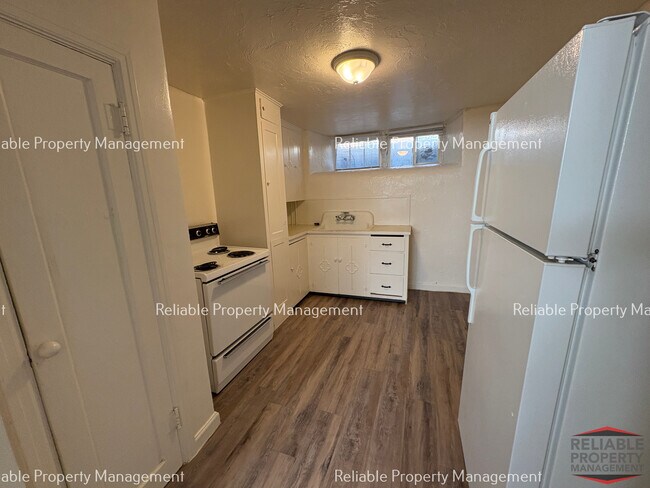 Foto del edificio - 148 7th St