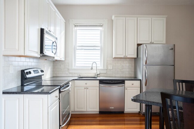 Foto del edificio - 1623 Tremont St