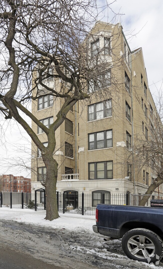 South Shore Manor Apartments Chicago, IL