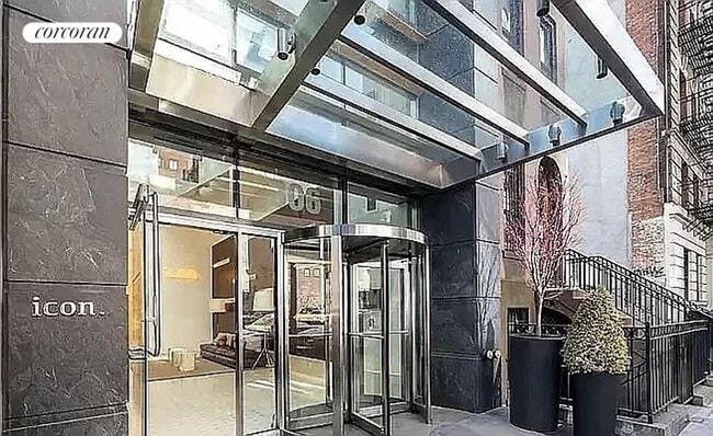 Building Photo - 306 W 48th St