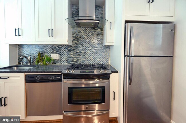 Foto del edificio - 1204 Oronoco St