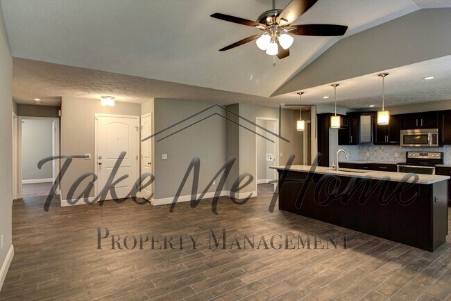 Foto del edificio - 5689 Pearson Pkwy