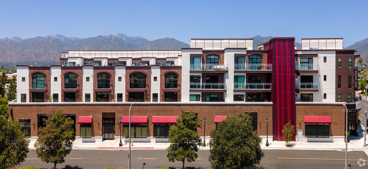 Foto principal - 57 Wheeler Residential