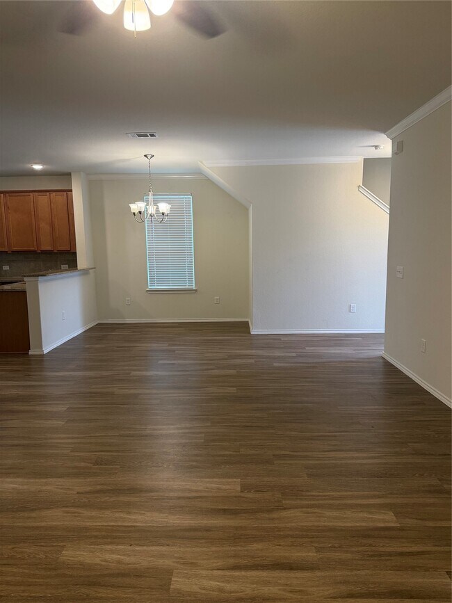 Foto del edificio - 15843 Grey Boulder Dr