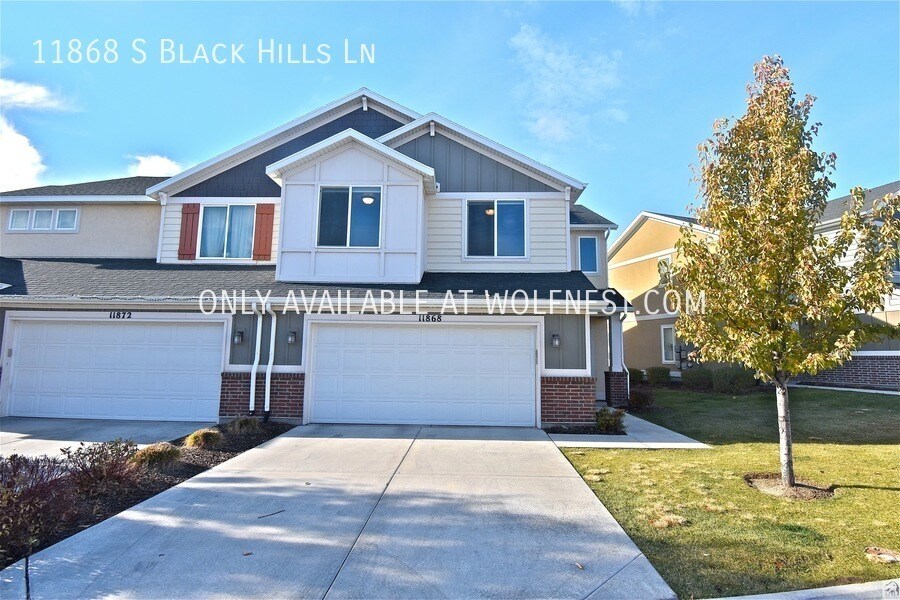Primary Photo - Gorgeous 3 Bedroom Herriman Townhome! No D...