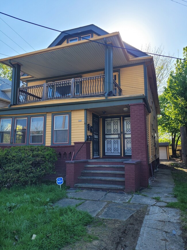 Photo - 506 E 140th St Apartment