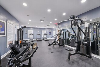 Building Photo - Aspen Naples