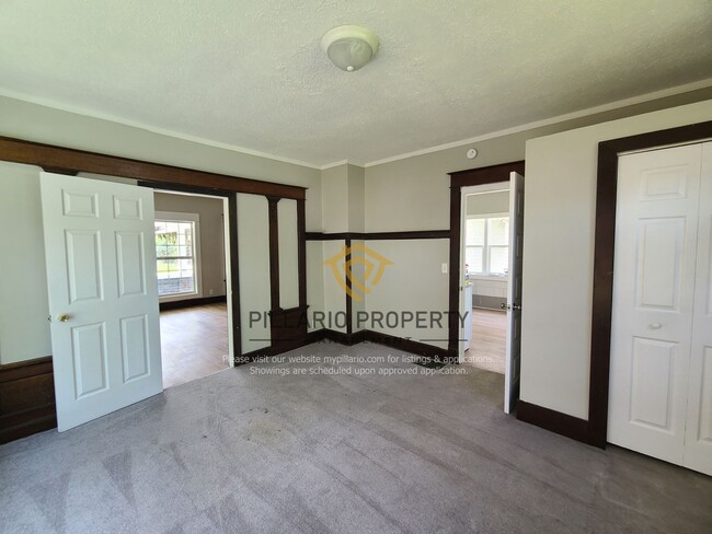 Building Photo - **MOVE IN SPECIAL - $500 off first months ...