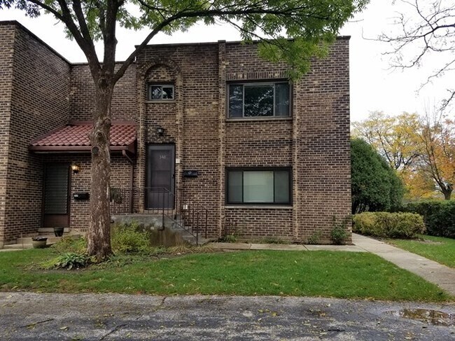 Building Photo - 346 E Rimini Ct