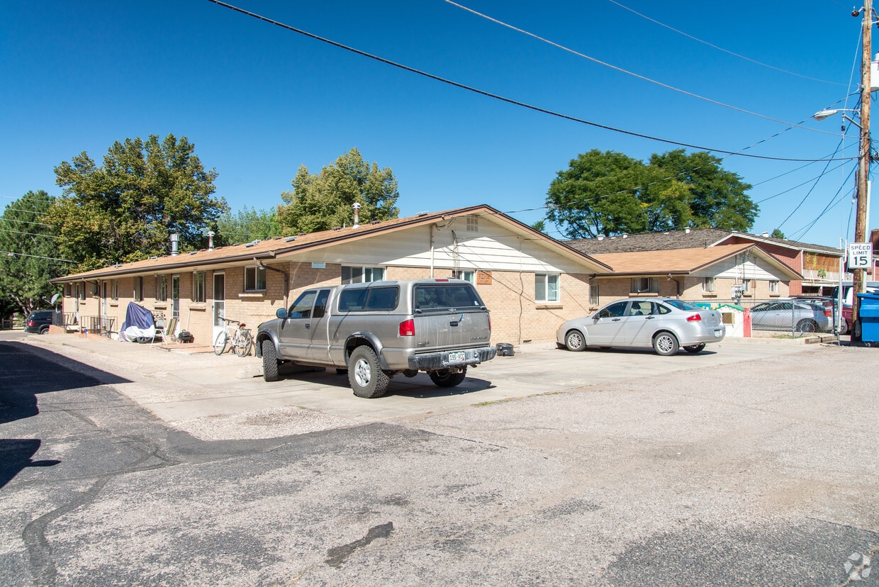 Building Photo - 5934 S Datura St