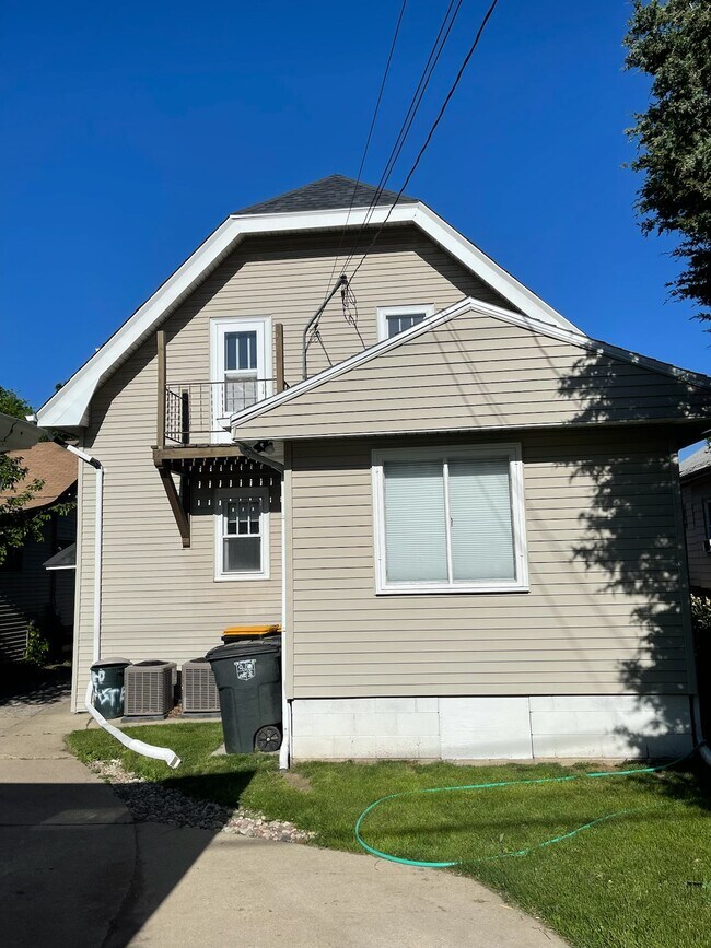 Área trasera de la casa - 336 N 70th St