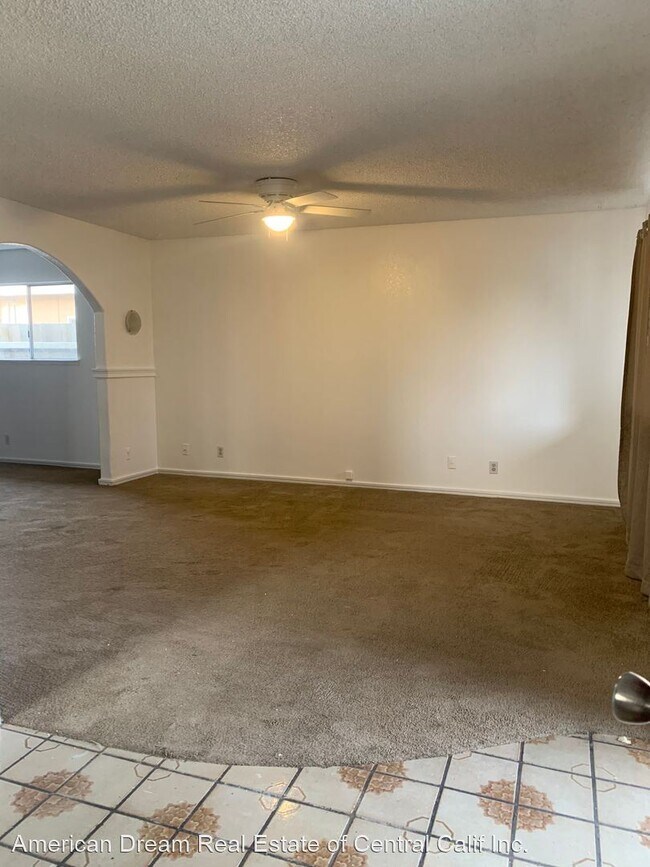 Building Photo - 3 br, 2 bath House - 994 S Harris St.