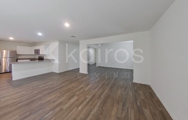 Building Photo - 3417 74th St W