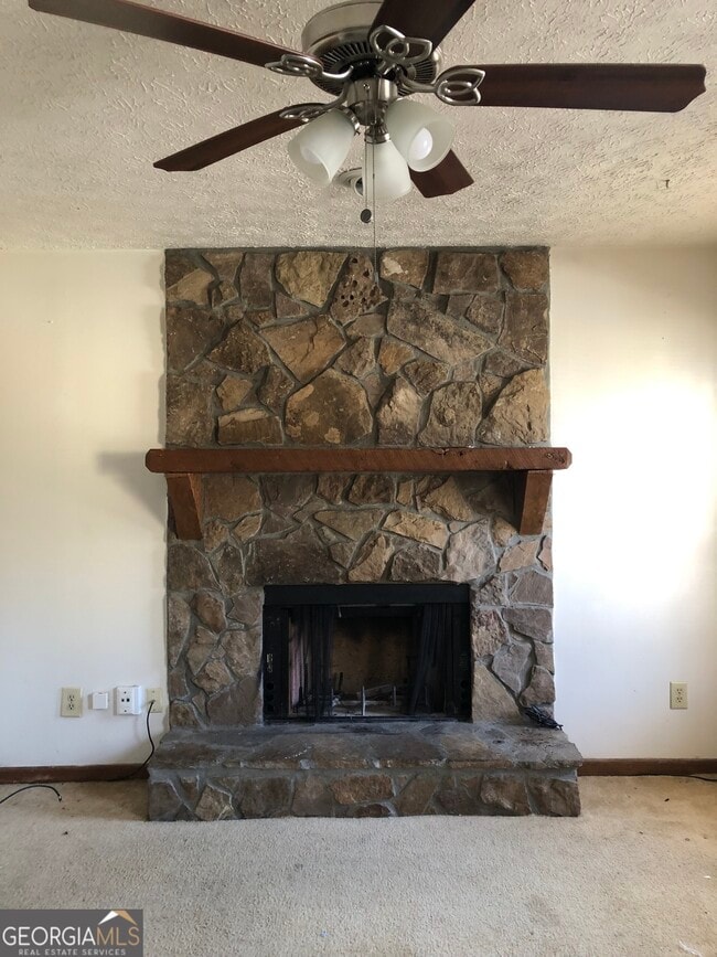Building Photo - 5556 Windwood Rd