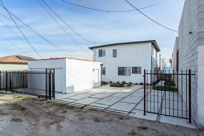 Building Photo - 9011 South Normandie Avenue
