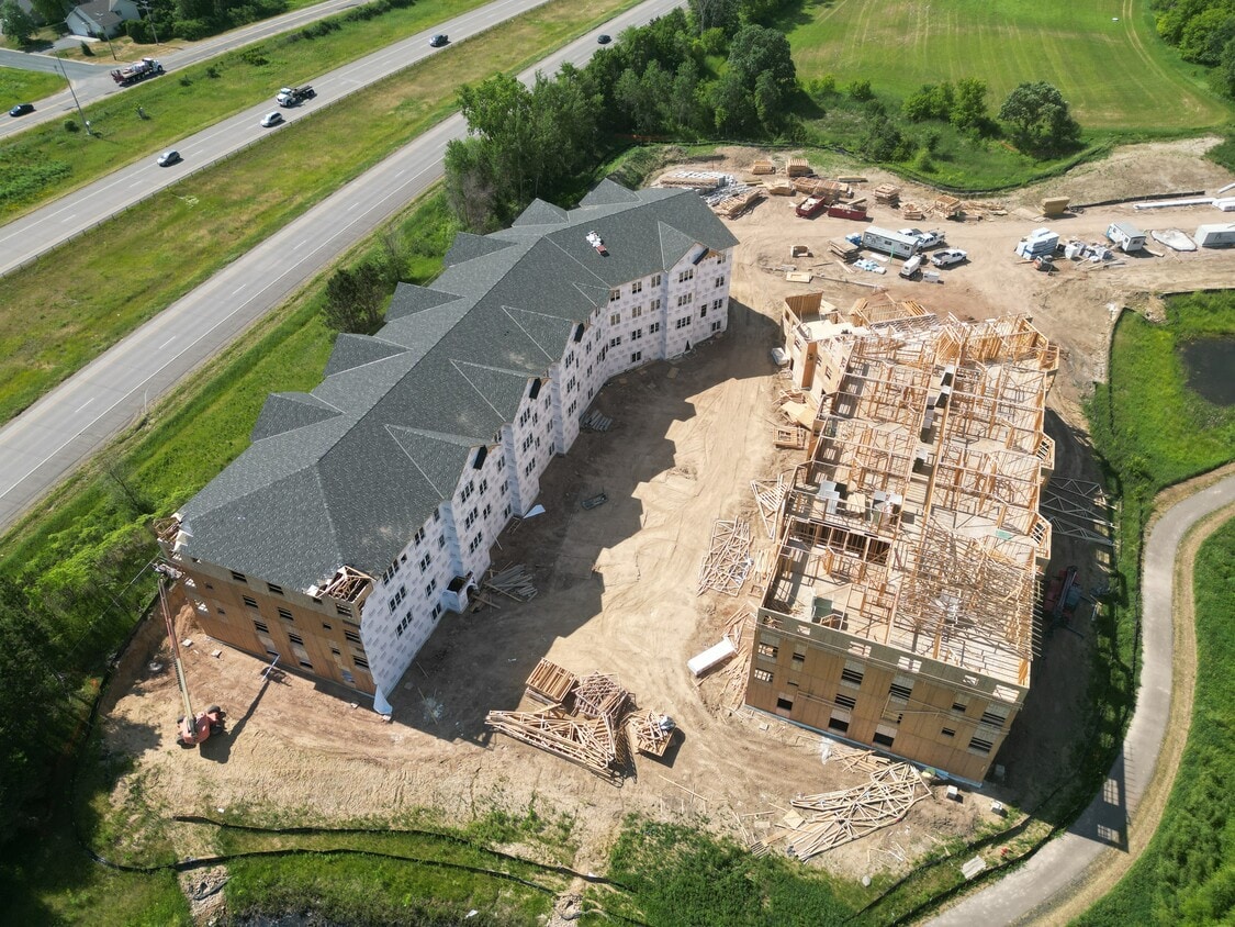 NorthPointe Garden Estates Apartments in Lino Lakes, MN