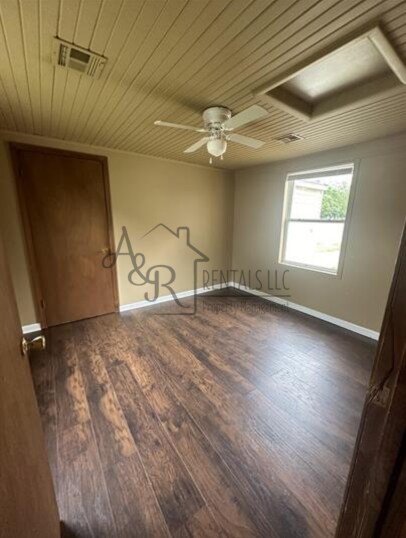 Foto del edificio - 1902 S Joplin St