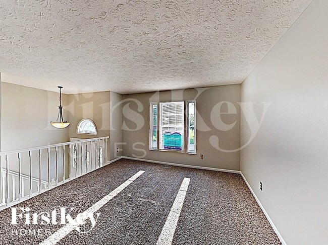 Building Photo - 9459 Hadway Dr