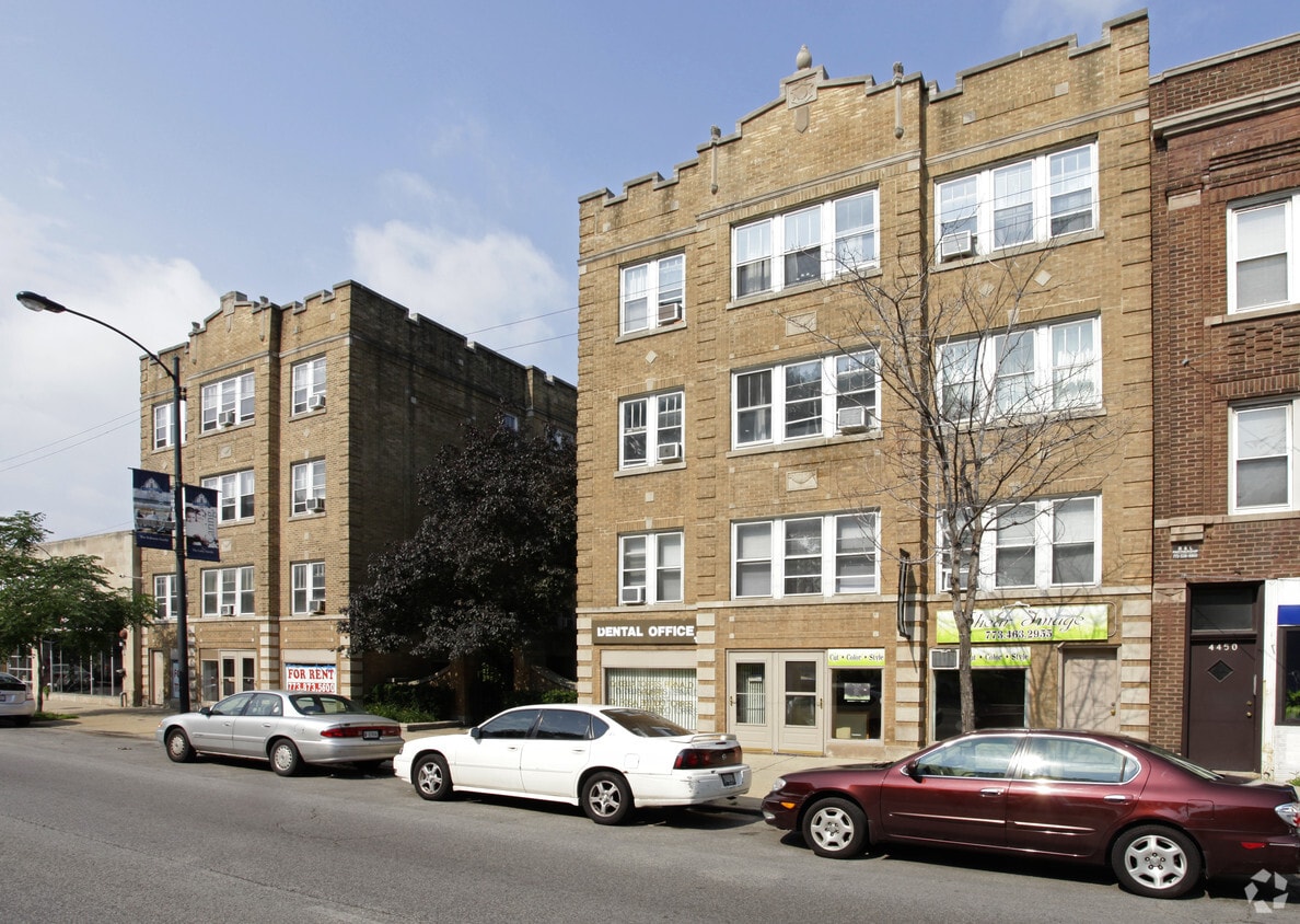 44404448 N Western Ave, Chicago, IL 60625 Apartments in Chicago, IL