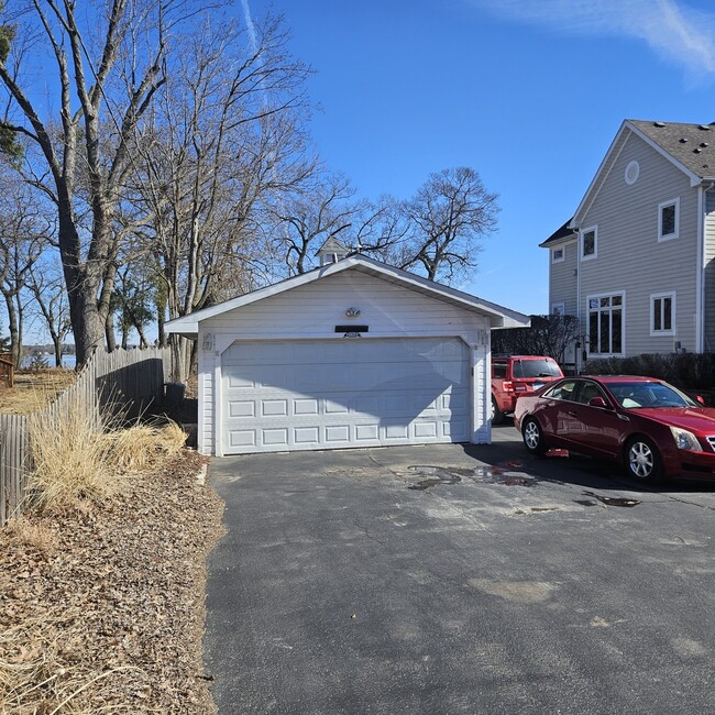 Foto del edificio - 42731 N Woodbine Ave